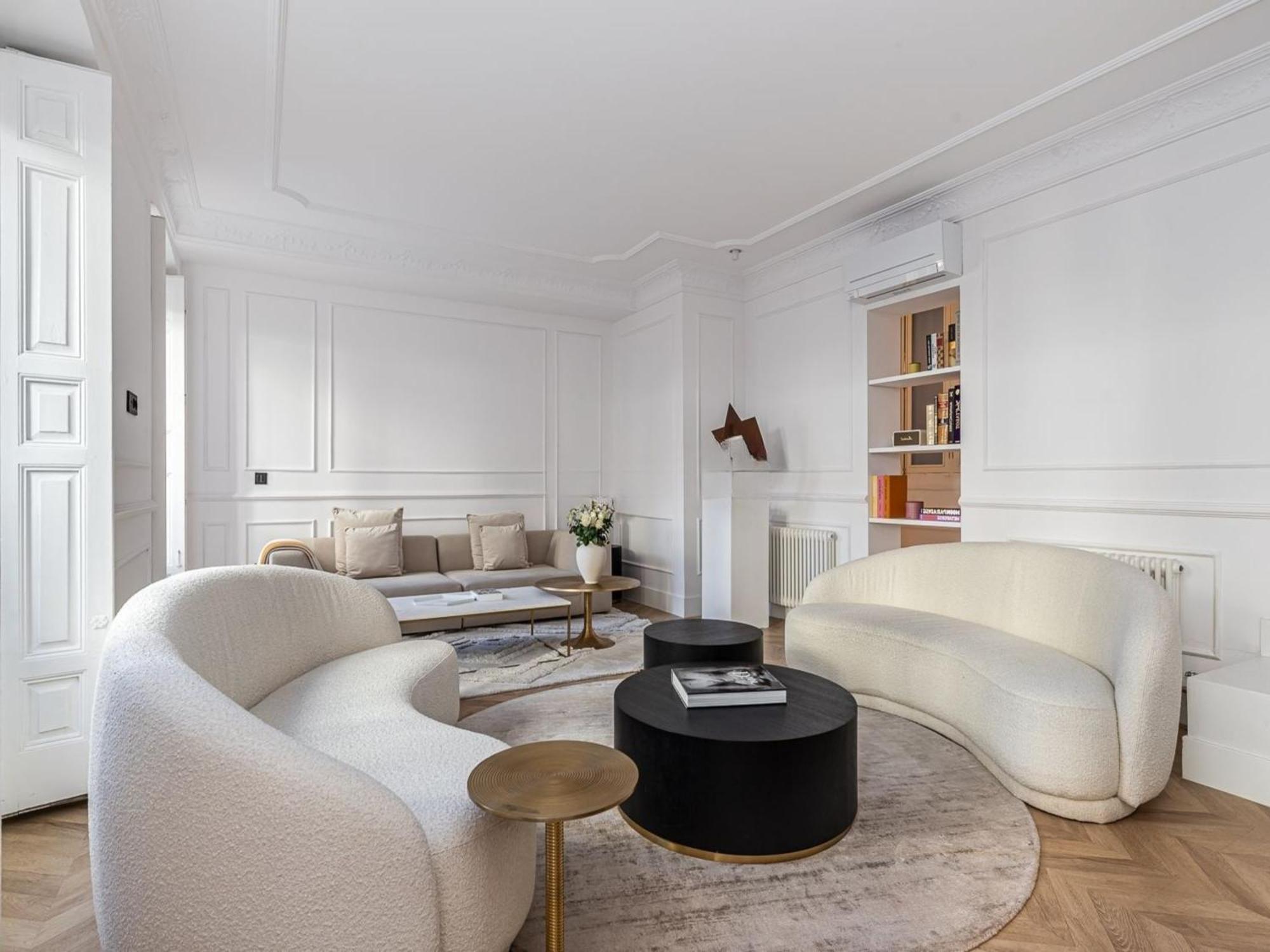Apartment Exclusive Aristocrat Style *