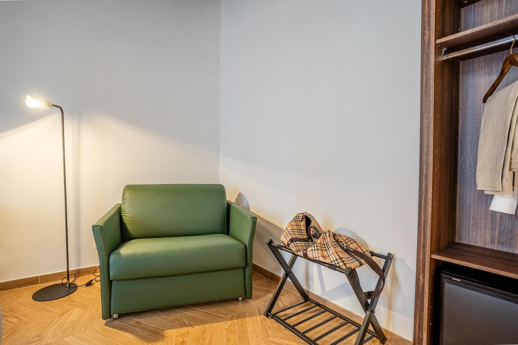Fantini Rooms-monti