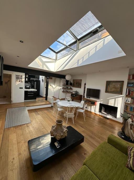 Appartamento Nuovo Loft A Trastevere Con Super Terrazzo *