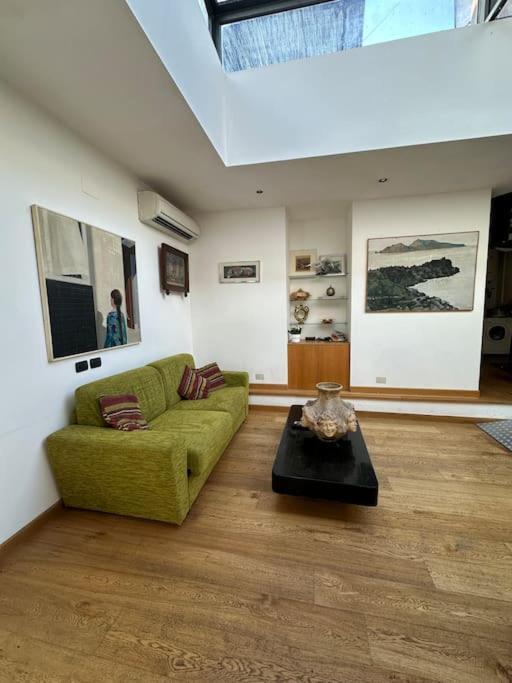 Appartamento Nuovo Loft A Trastevere Con Super Terrazzo Roma