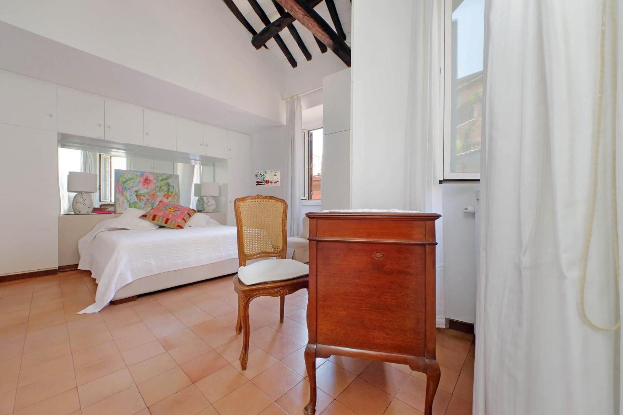 Magical Navona Duplex With Terrace By Halldis Roma