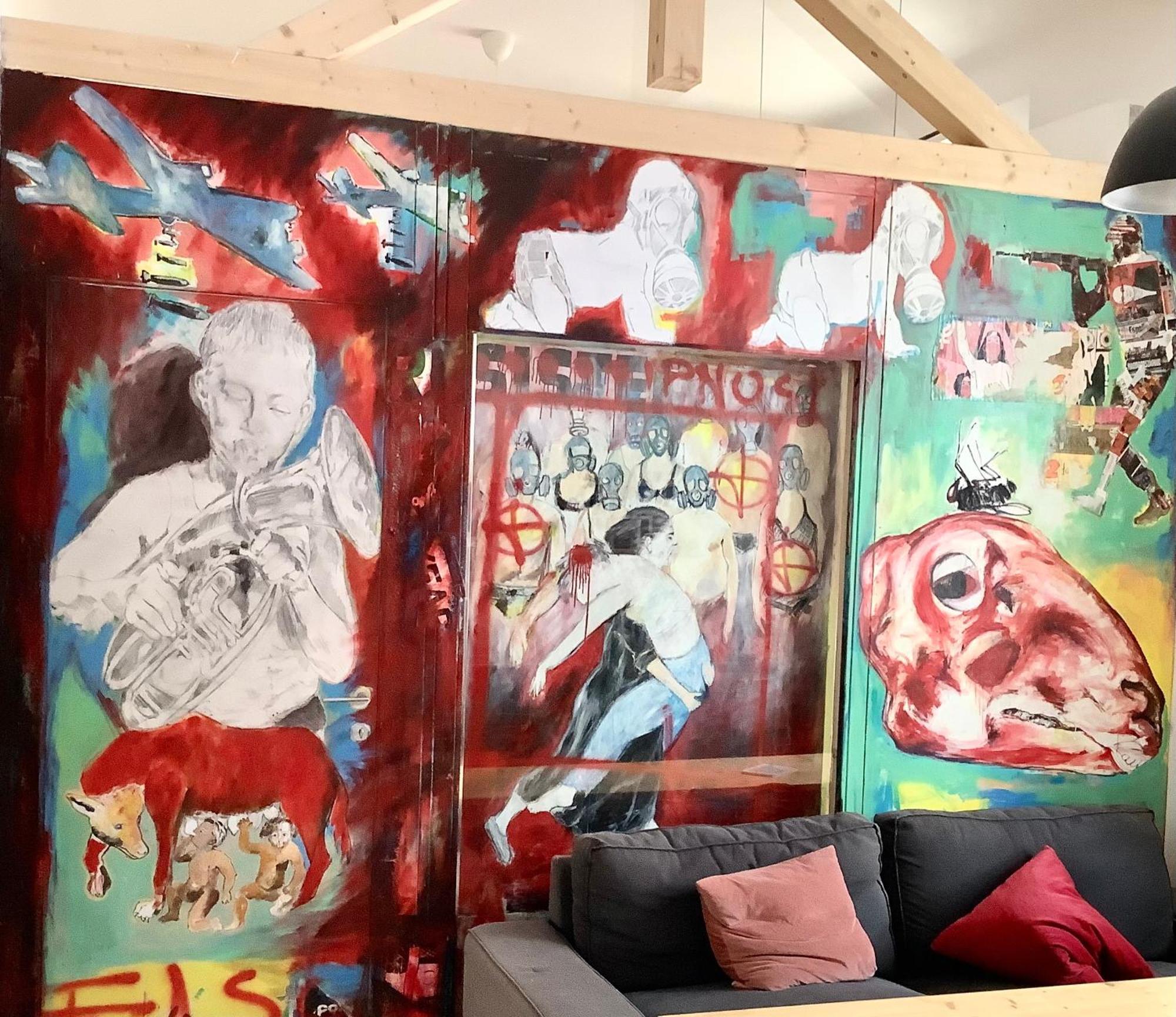 Pensión Art House Center *