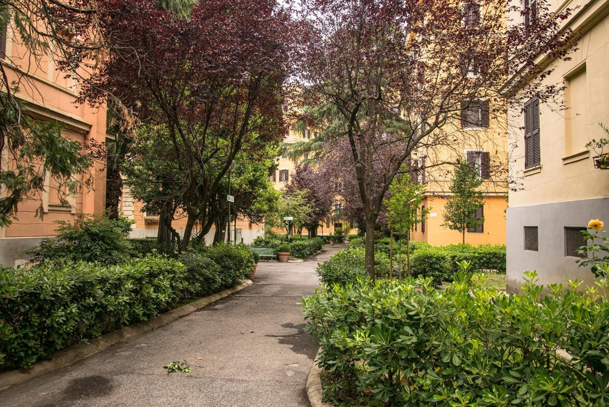 Esa Flaminio Roma