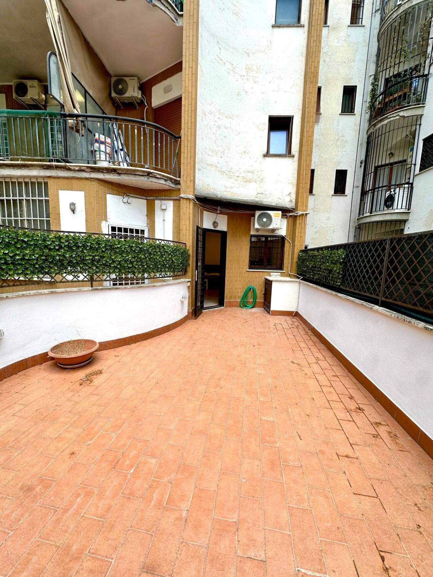 Delizioso Sulla Cassia Apartamento