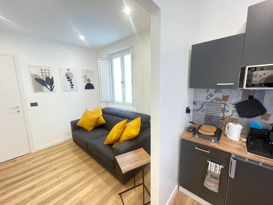 A Casa Di Amici - Delizioso A 15 Minuti Dal Cuore Di Apartamento