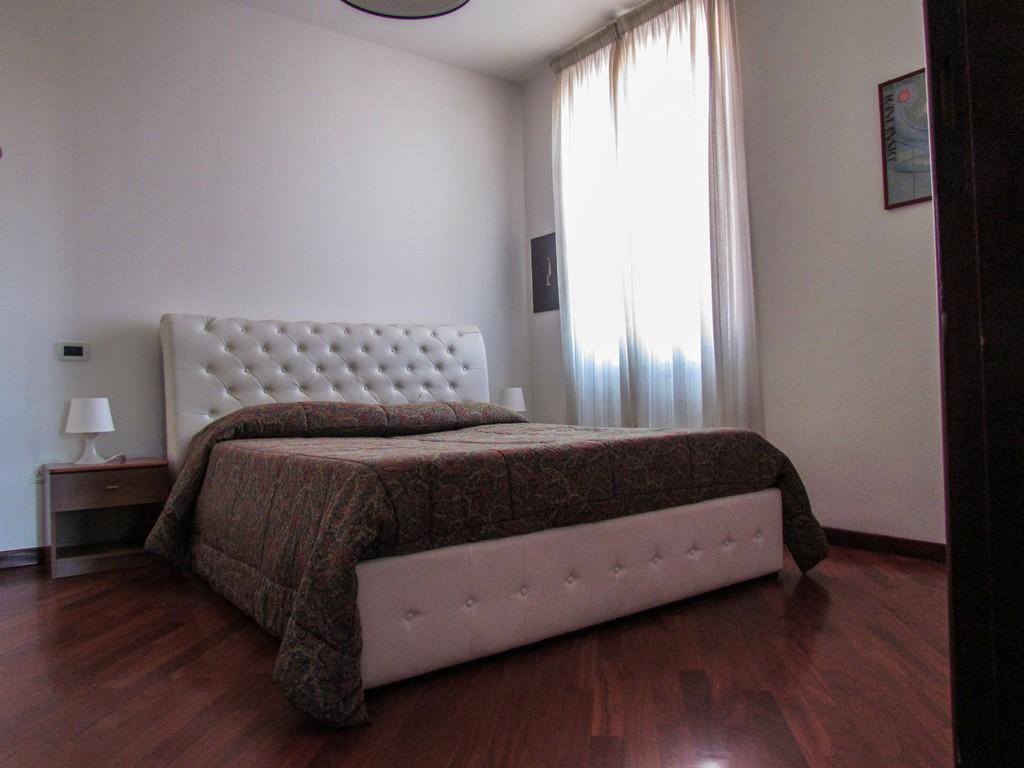 A Gem House * Rom