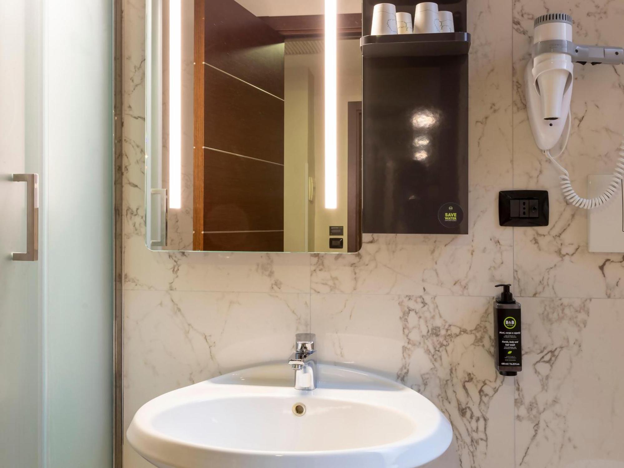 Hotell Trastevere 3*