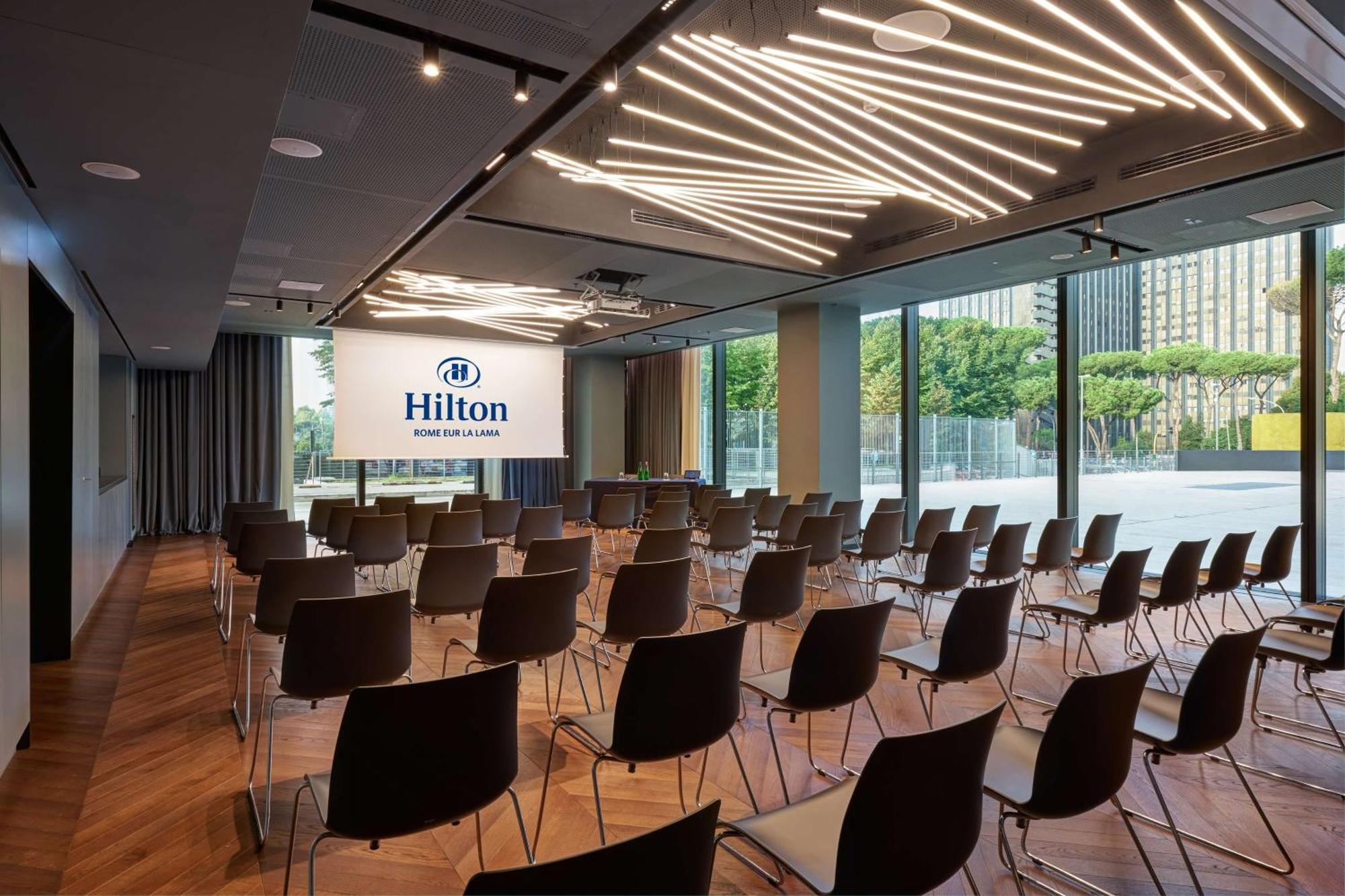 Hotel Hilton Eur La 4*