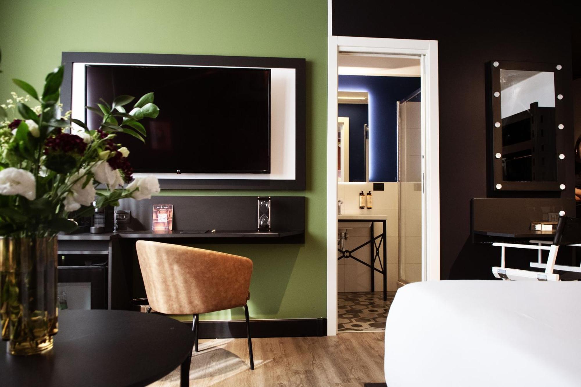 Hotel Movie Movie Rom