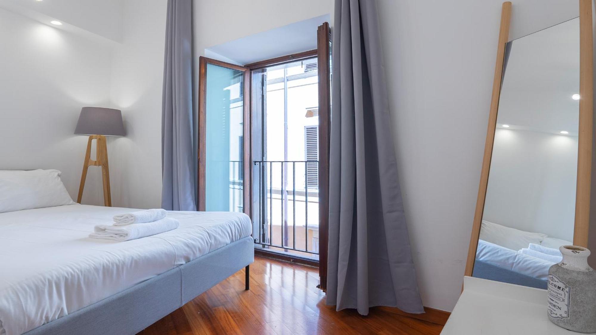 Piazza Navona Elegant And Three-room Apartamento *