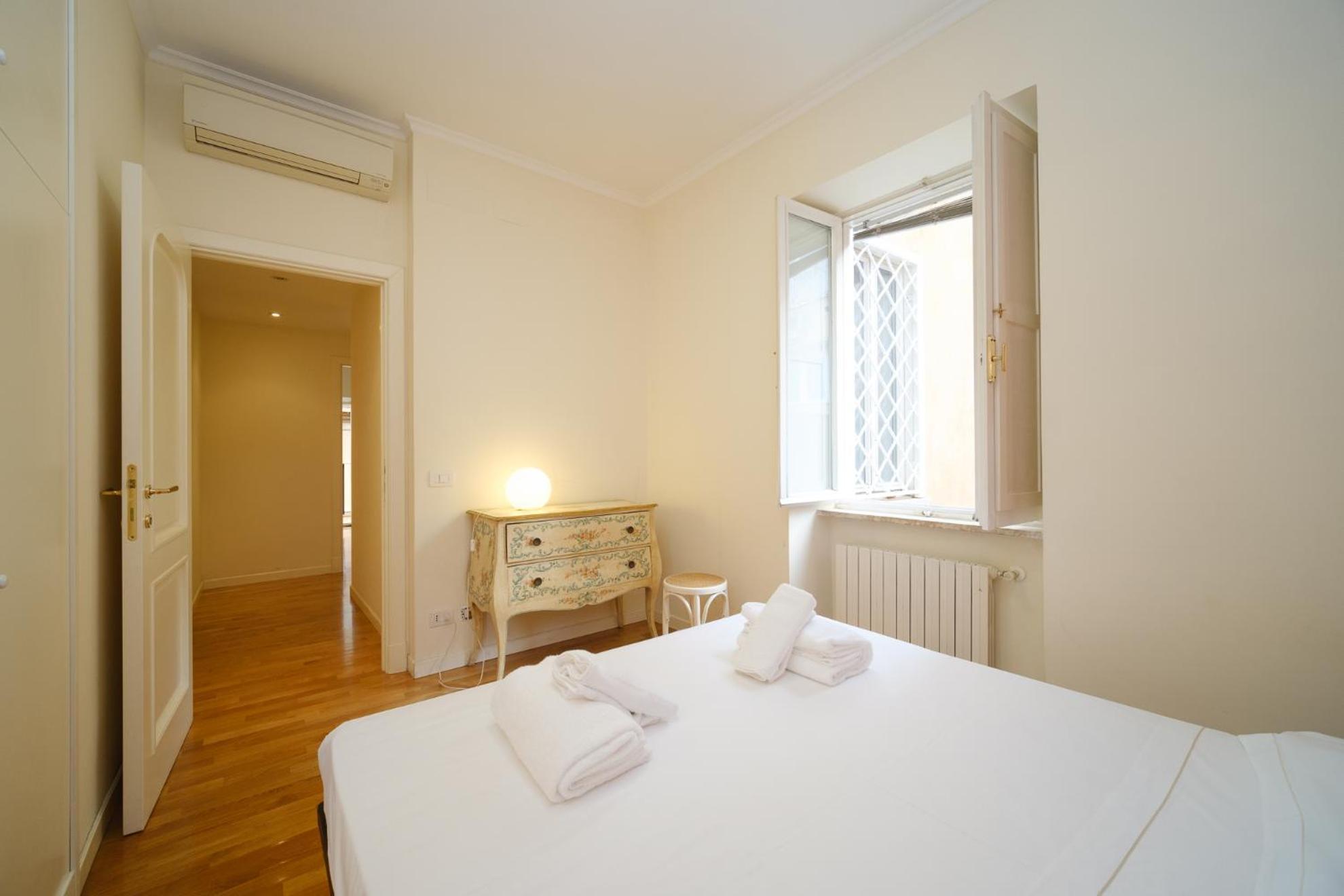 Apartamento Elisa's Trevi Fountain Buddyrent