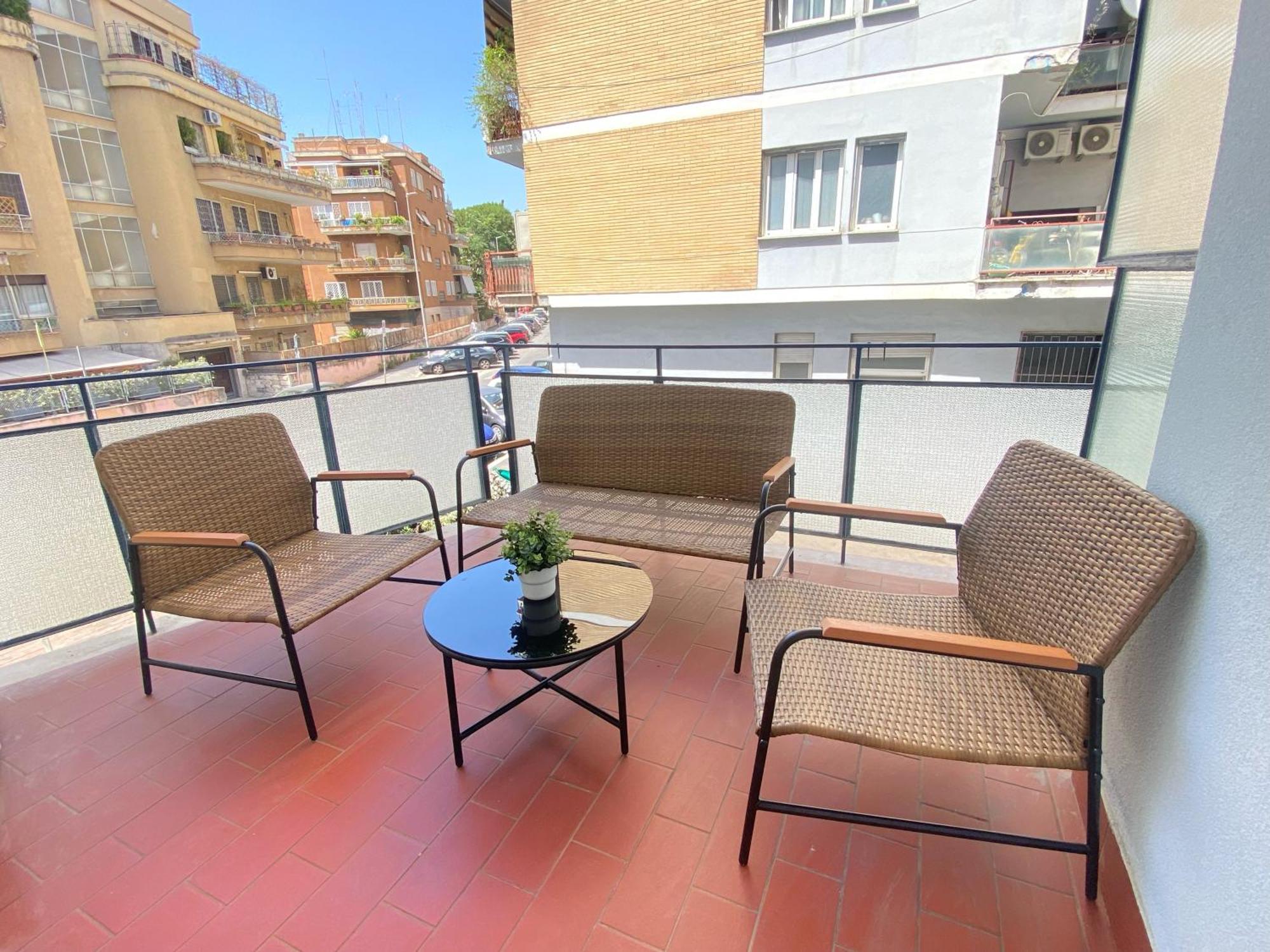 Appartamento Casa Relax 120 Mq Con Terrazza E Metro