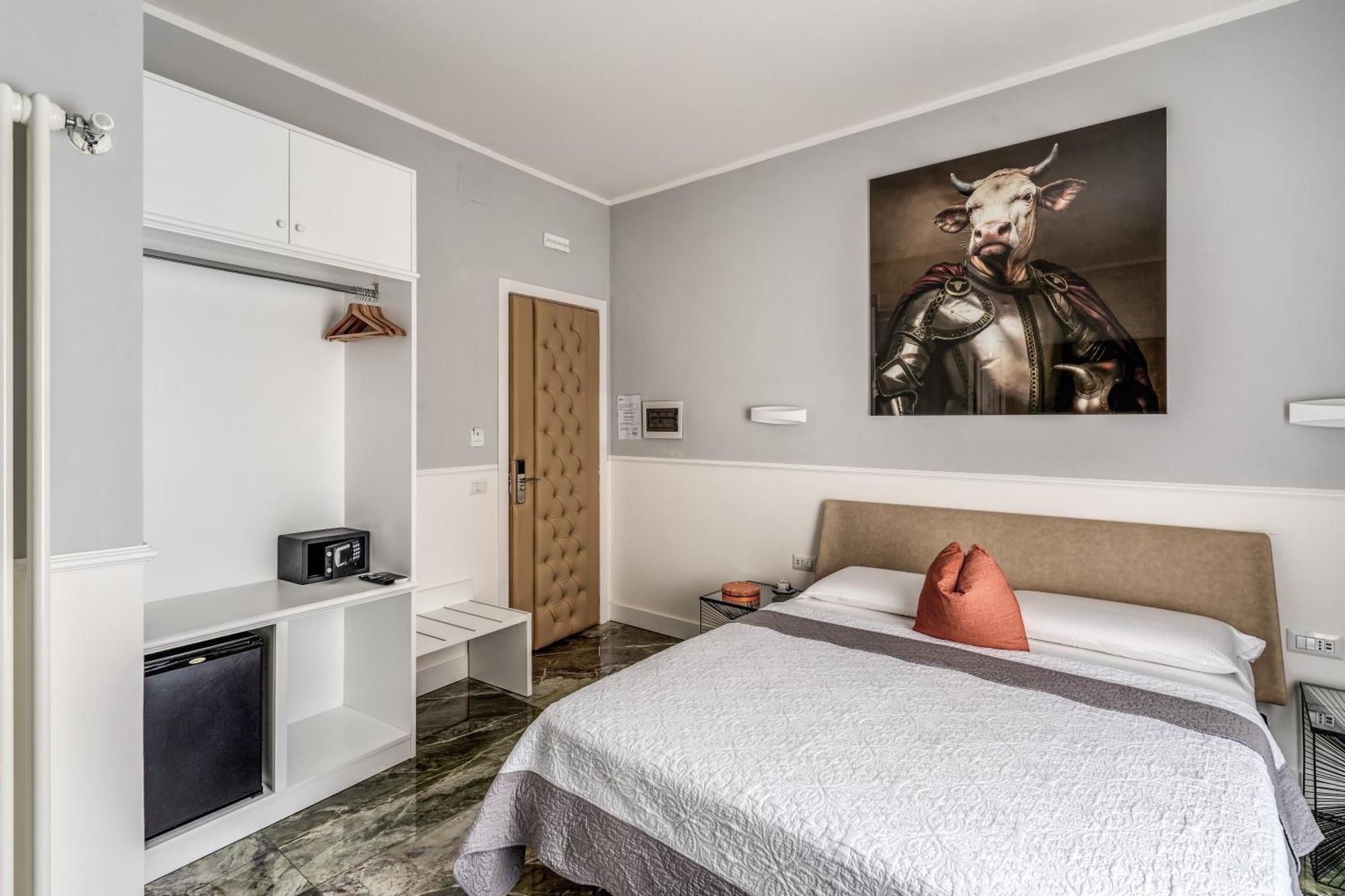 Spanish Step Dream Suites *