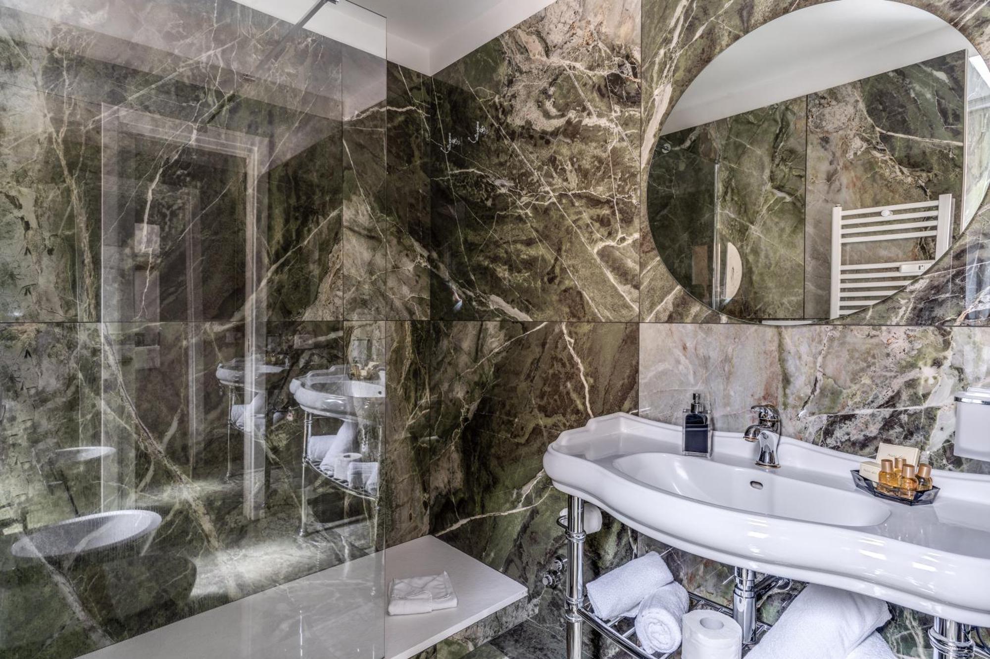 Guest house Spanish Step Dream Suites