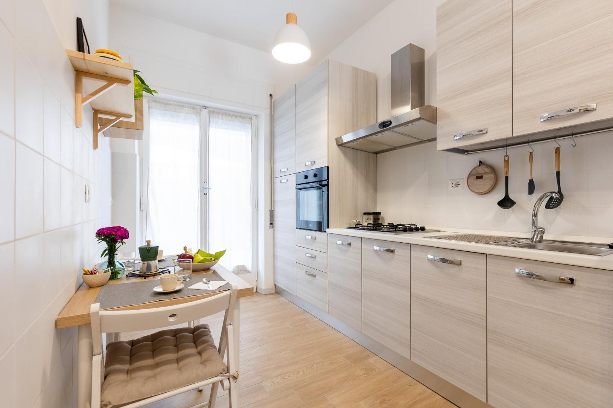 Gemelli Di Fausto, Intera Casa Roma