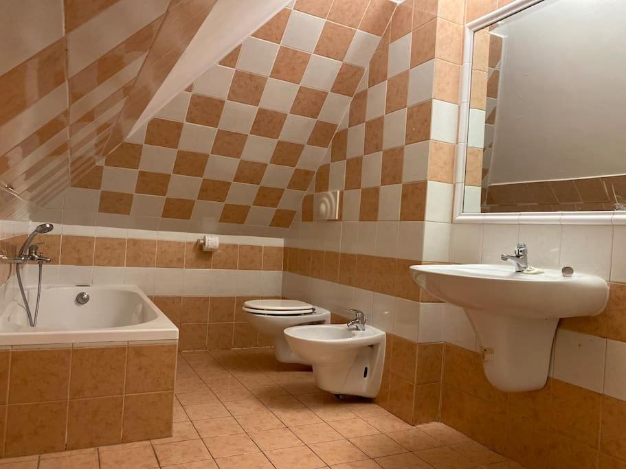 Sibilla Tiburtina House Attico Con Parcheggio Apartamento Roma