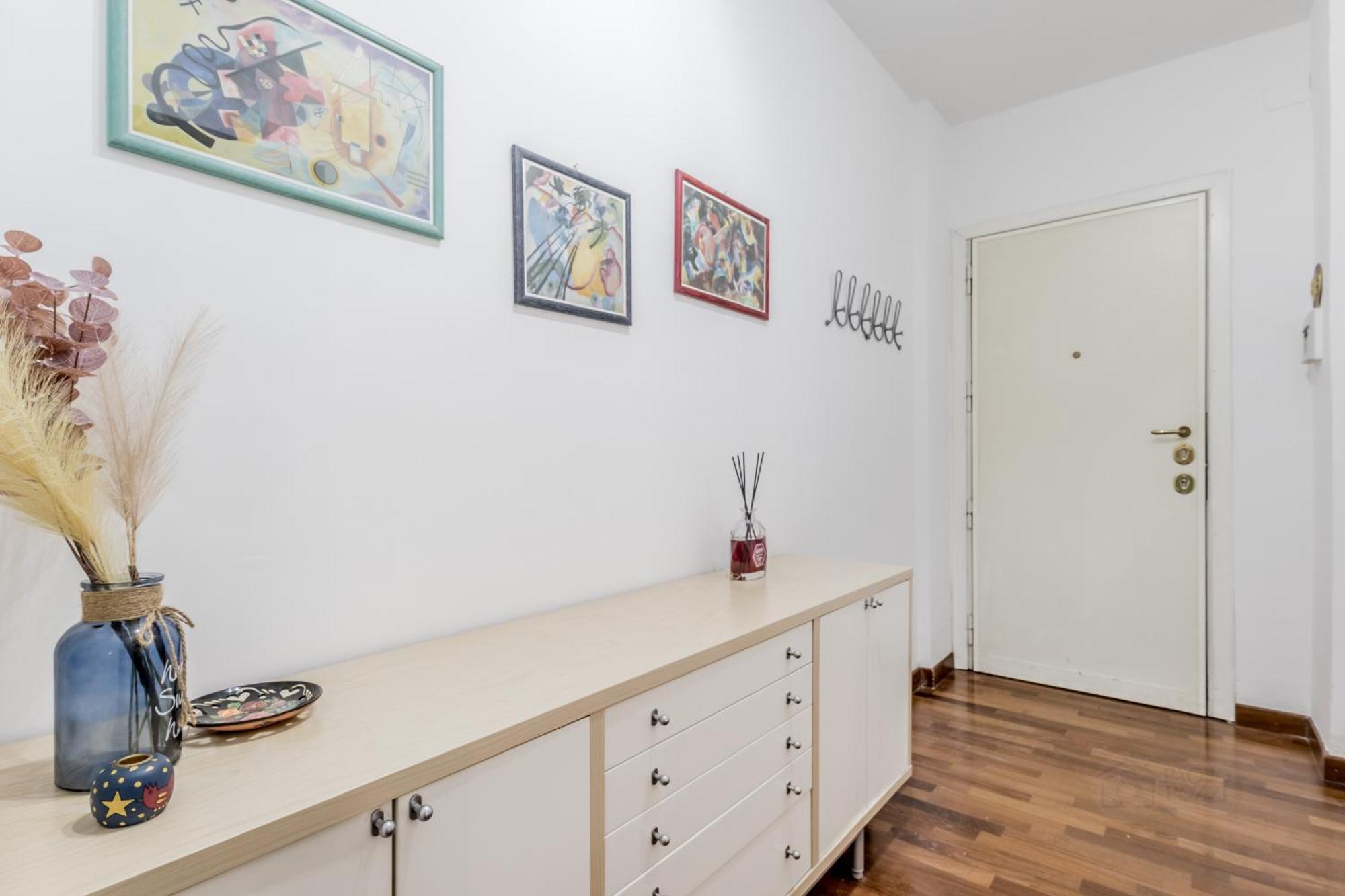 Apartment Tiburtina Emily's Rom