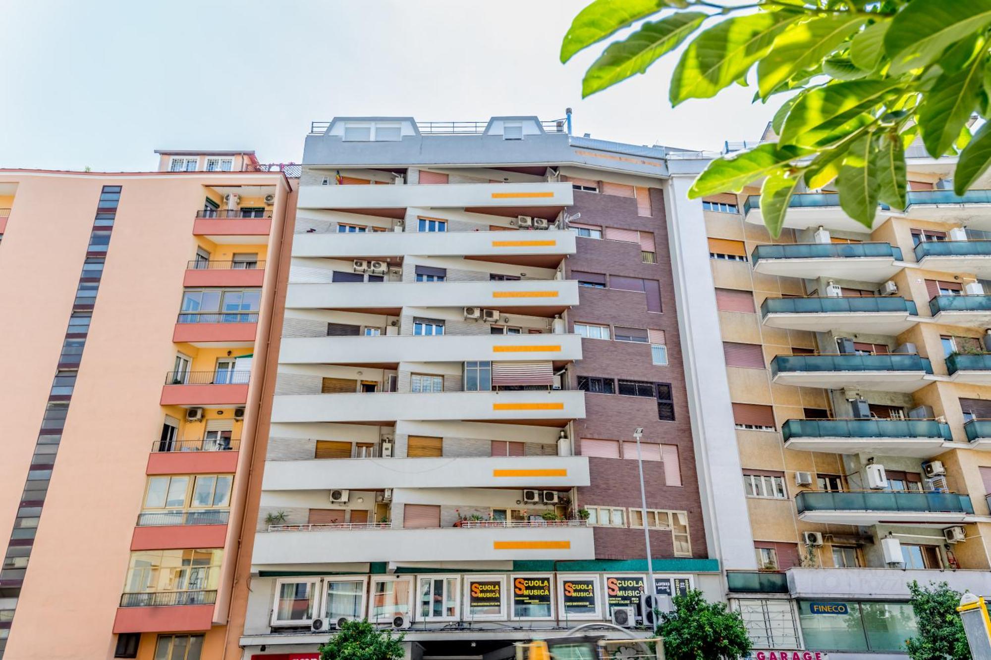 Apartment Tiburtina Emily's *