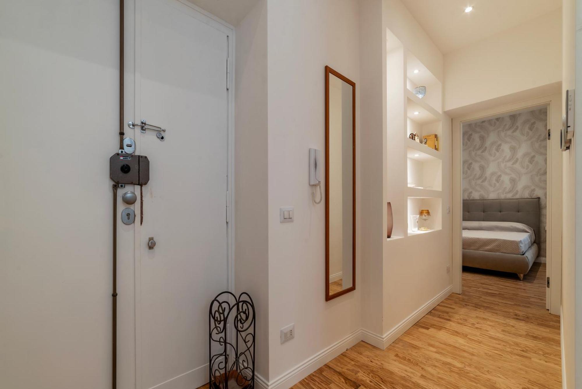 Appartamento Huge & Cozy