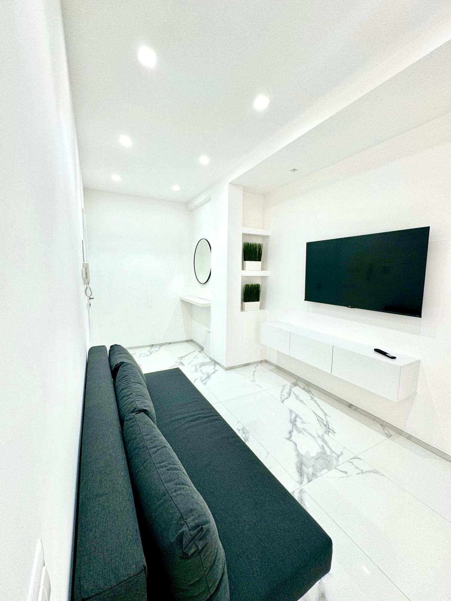 Licheni R-home Apartamento