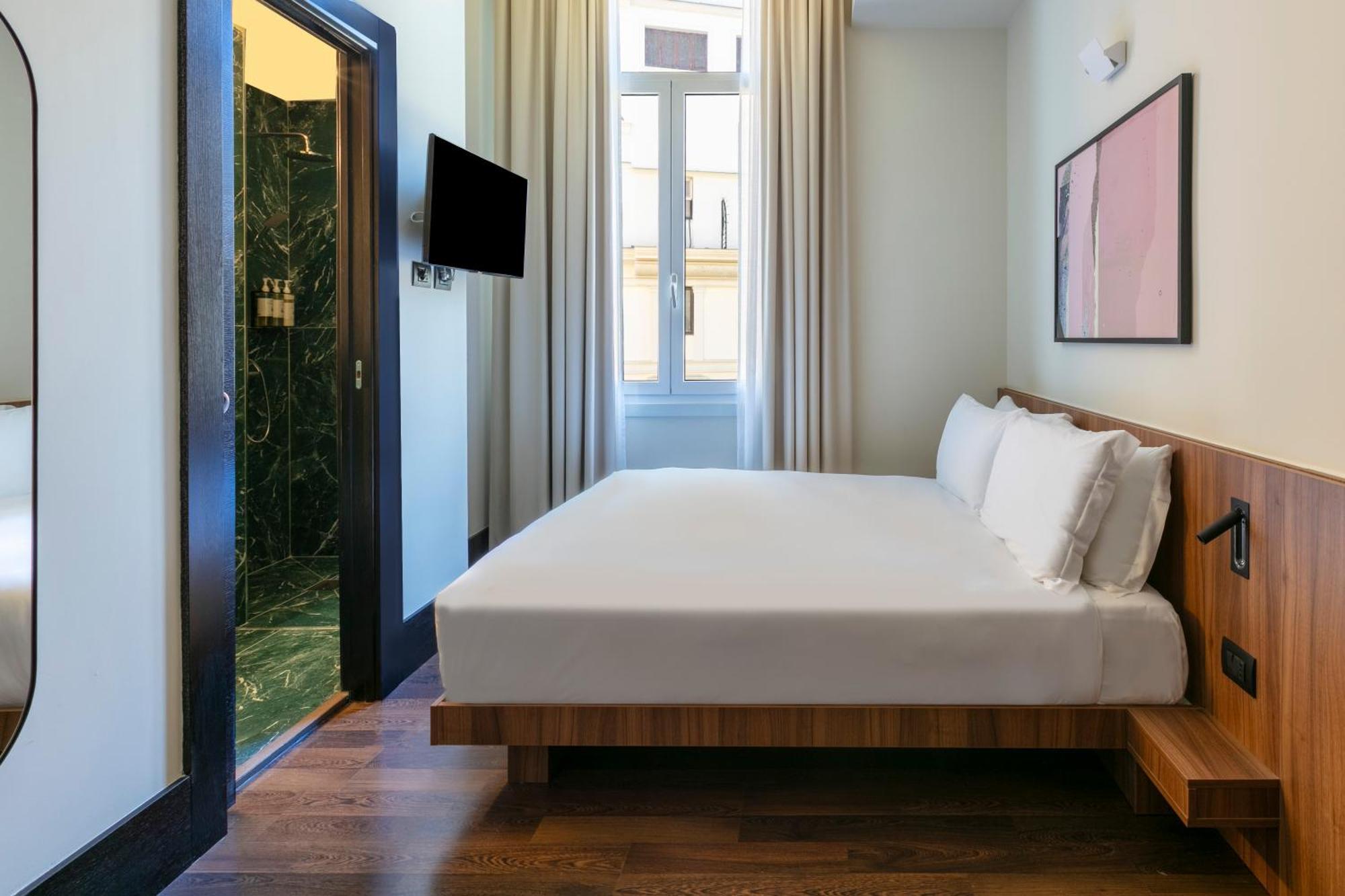 Numa Barberini Aparthotel 4*