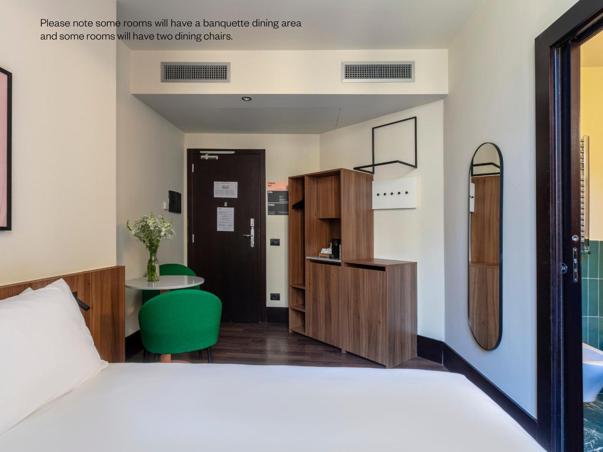 Aparthotel Numa Barberini 4*