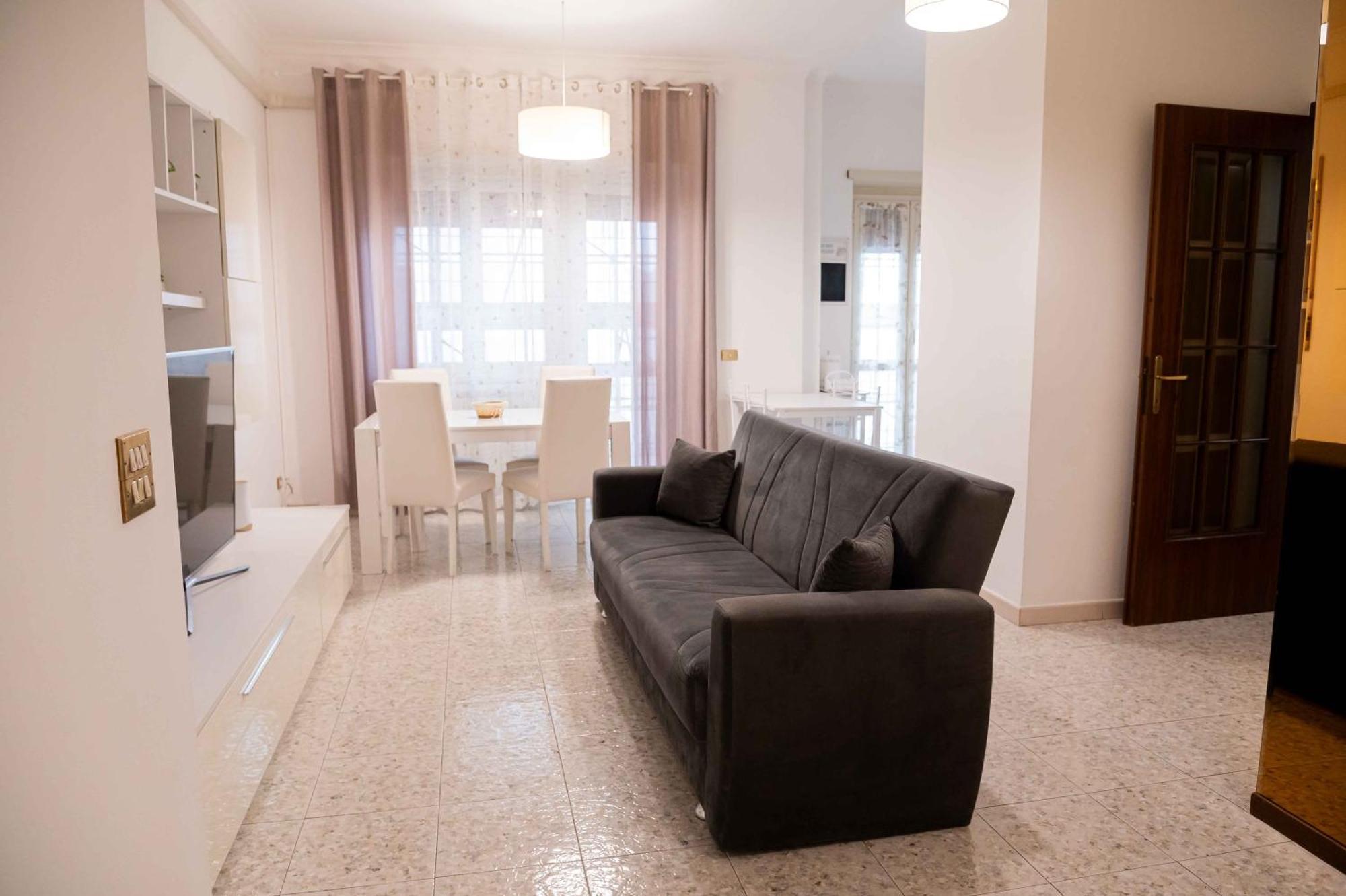 Giuliana Apartment Rom