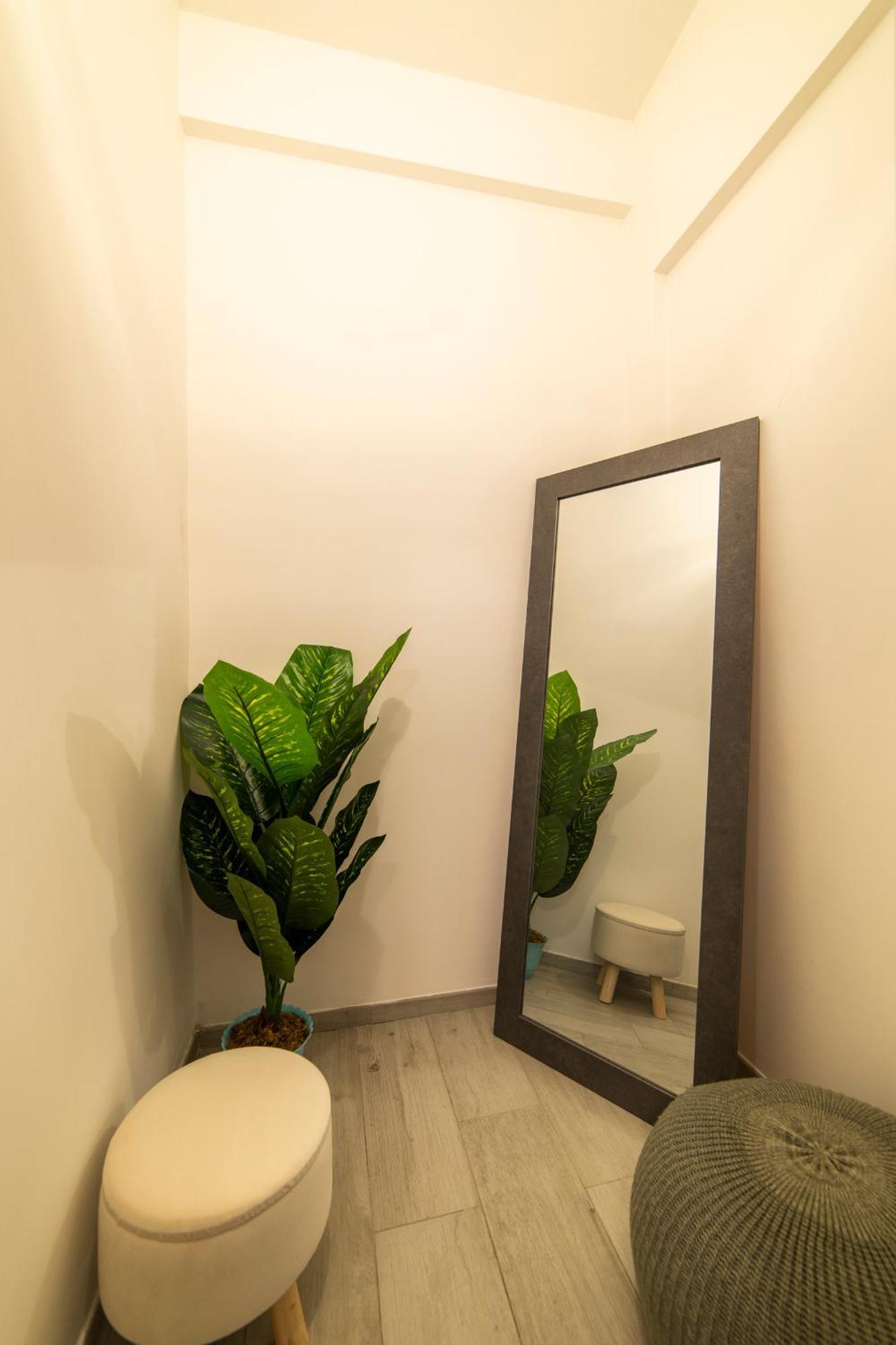 Smart - Trilocale Con Parcheggio Privato * Roma