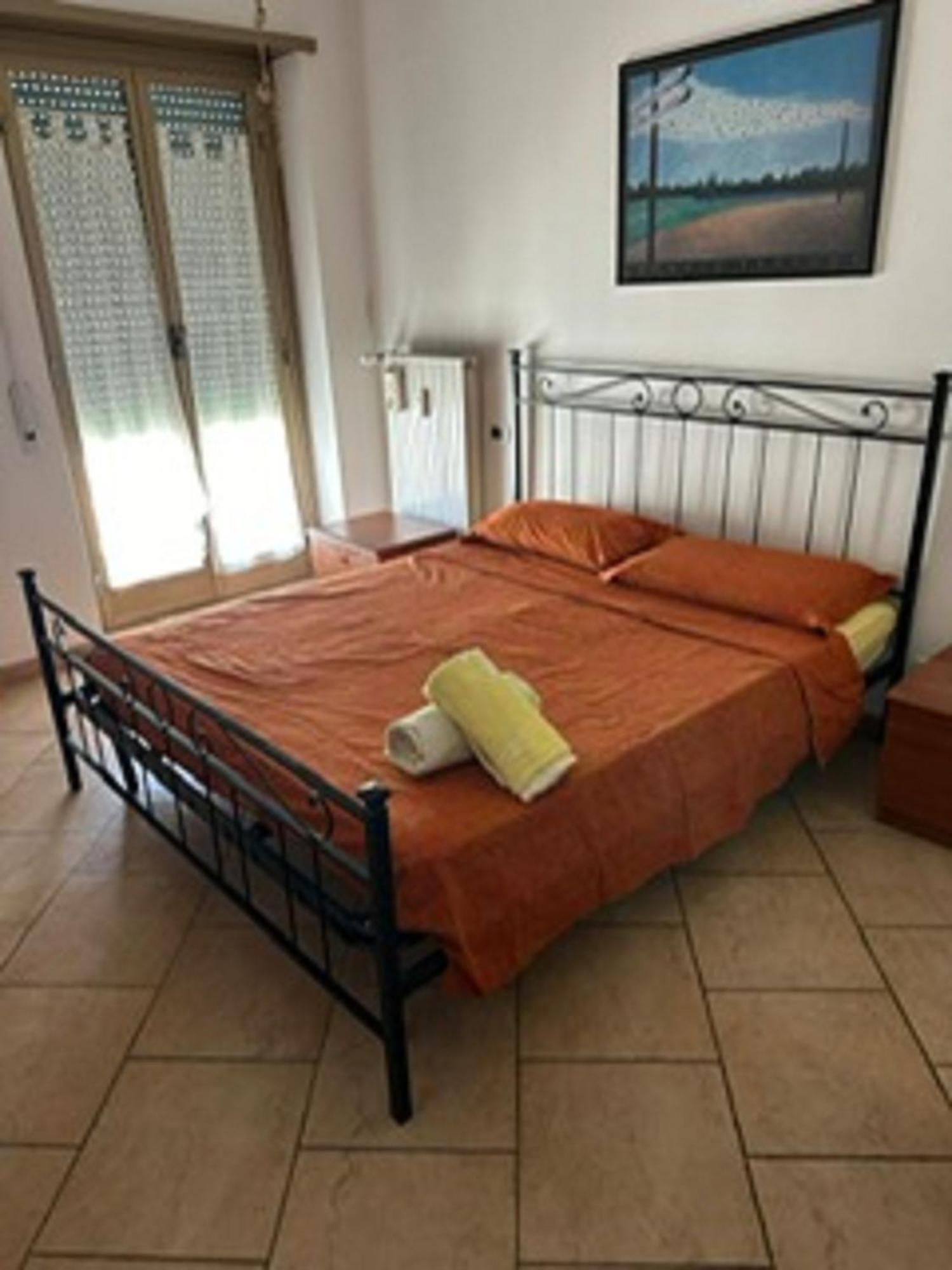 Nathan House, Malatesta Roma