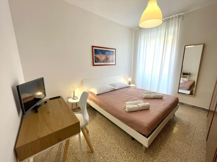 Domus Piramide Apartment Rom