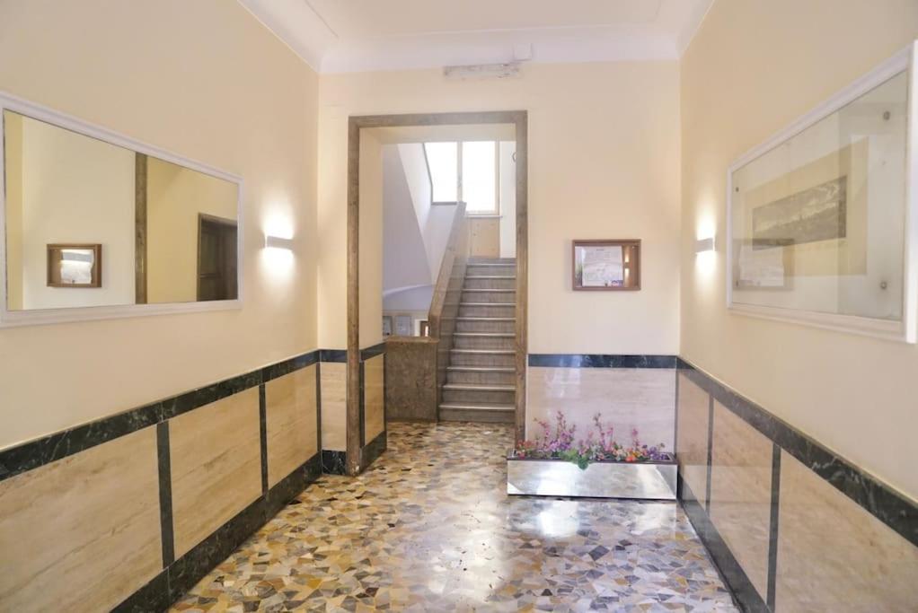 Apartment Domus Piramide Rom