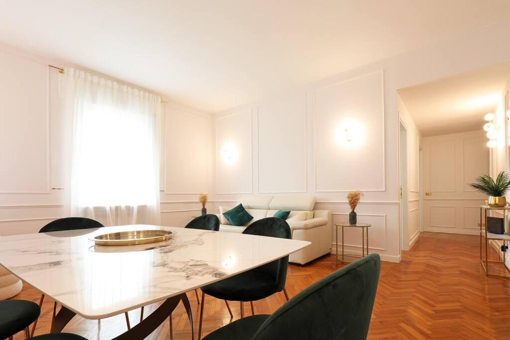 Jubilee Penthouse By Omen Hospitality *