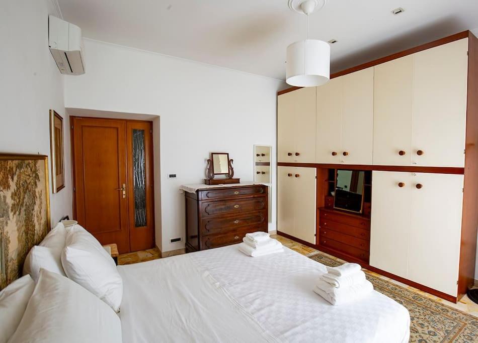 Appartamento Dimora Al Colosseo, 2 Bedrooms Roma