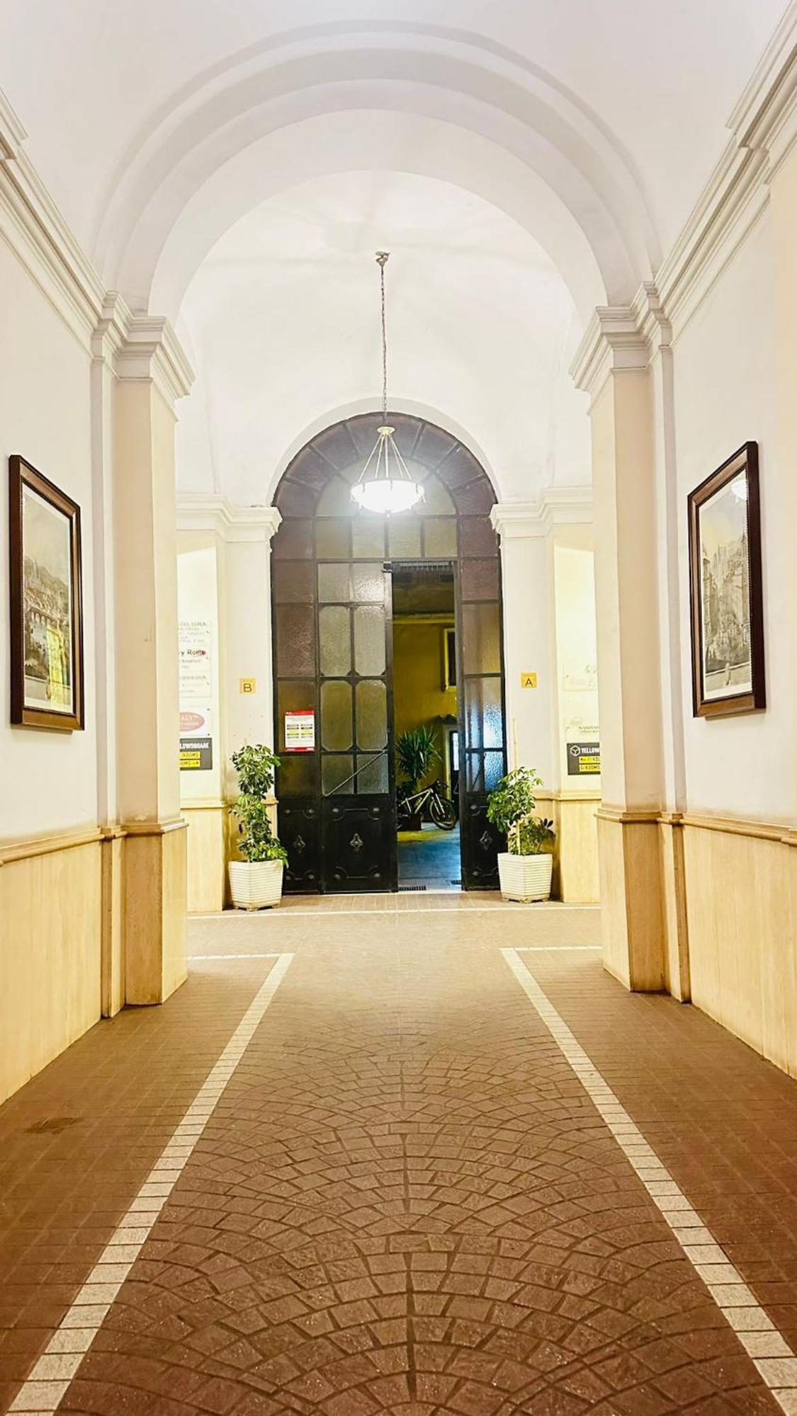 Casa de hóspedes Nahid Roma