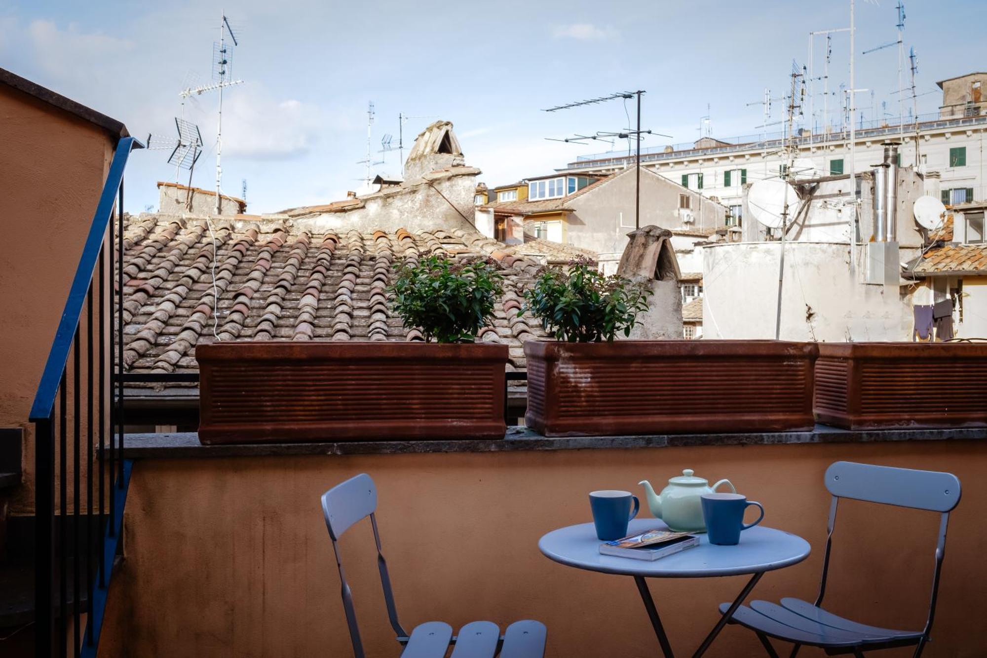 Amazing Penthouse With Terrace And Rooftop In Trastevere