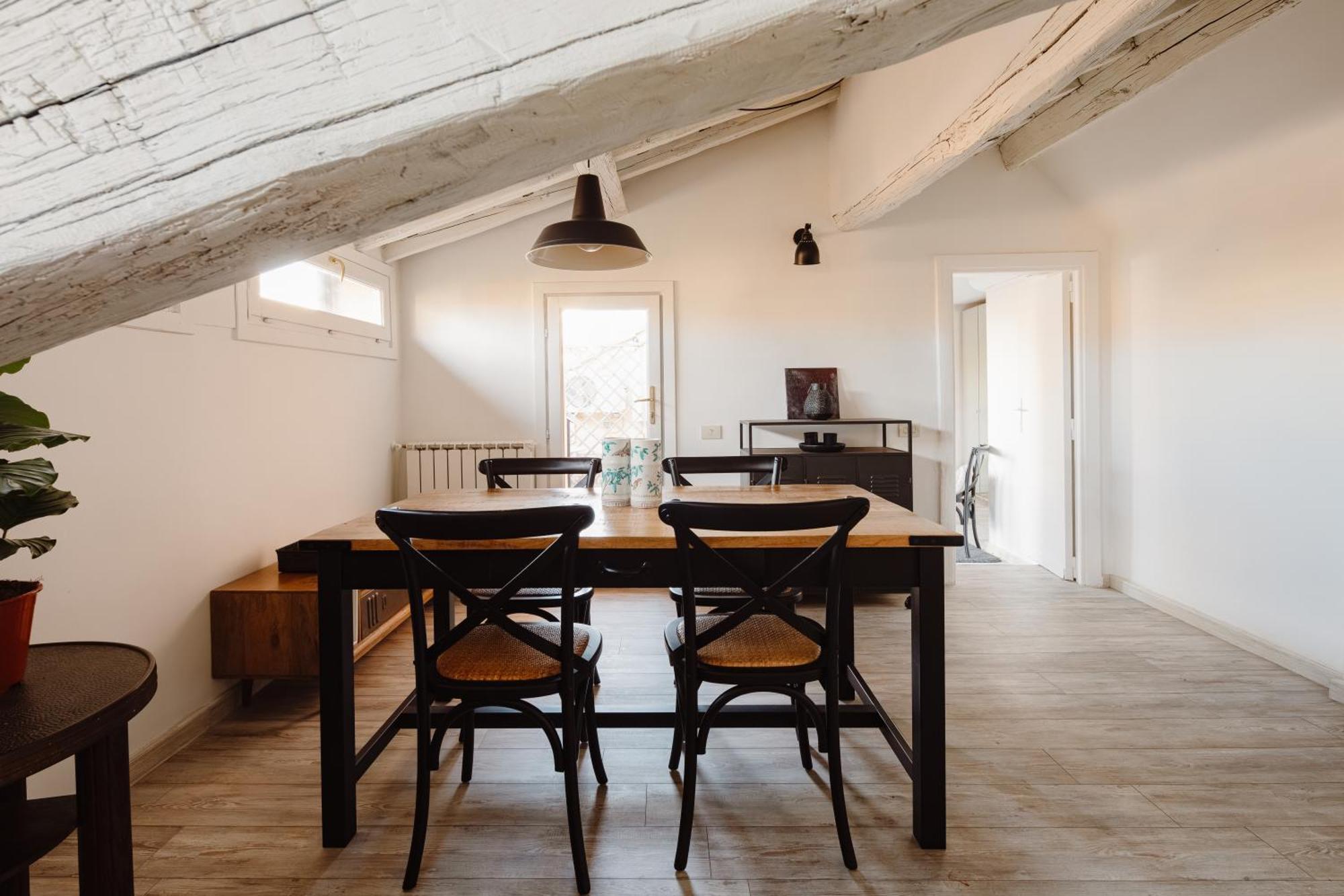 Apartamento Amazing Penthouse With Terrace And Rooftop In Trastevere Roma