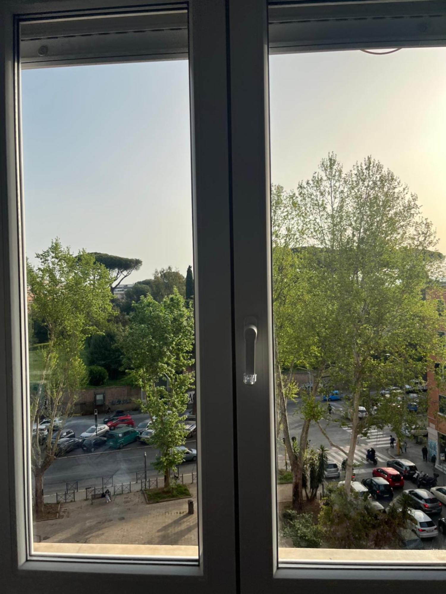 Just * Roma