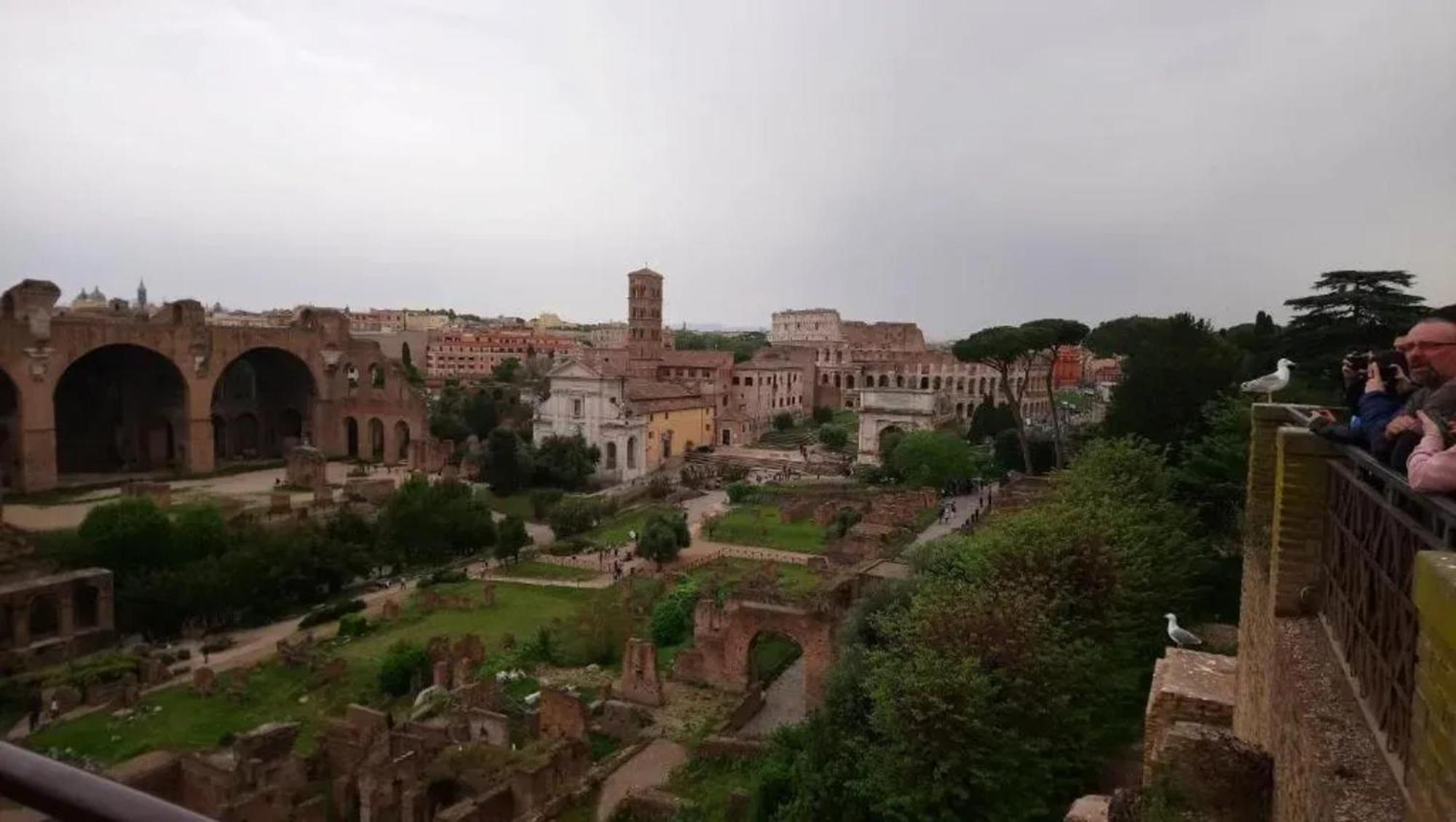 Appartamento Charming Near The Colosseum 60 Sqm 4 Pers Air Conditiond