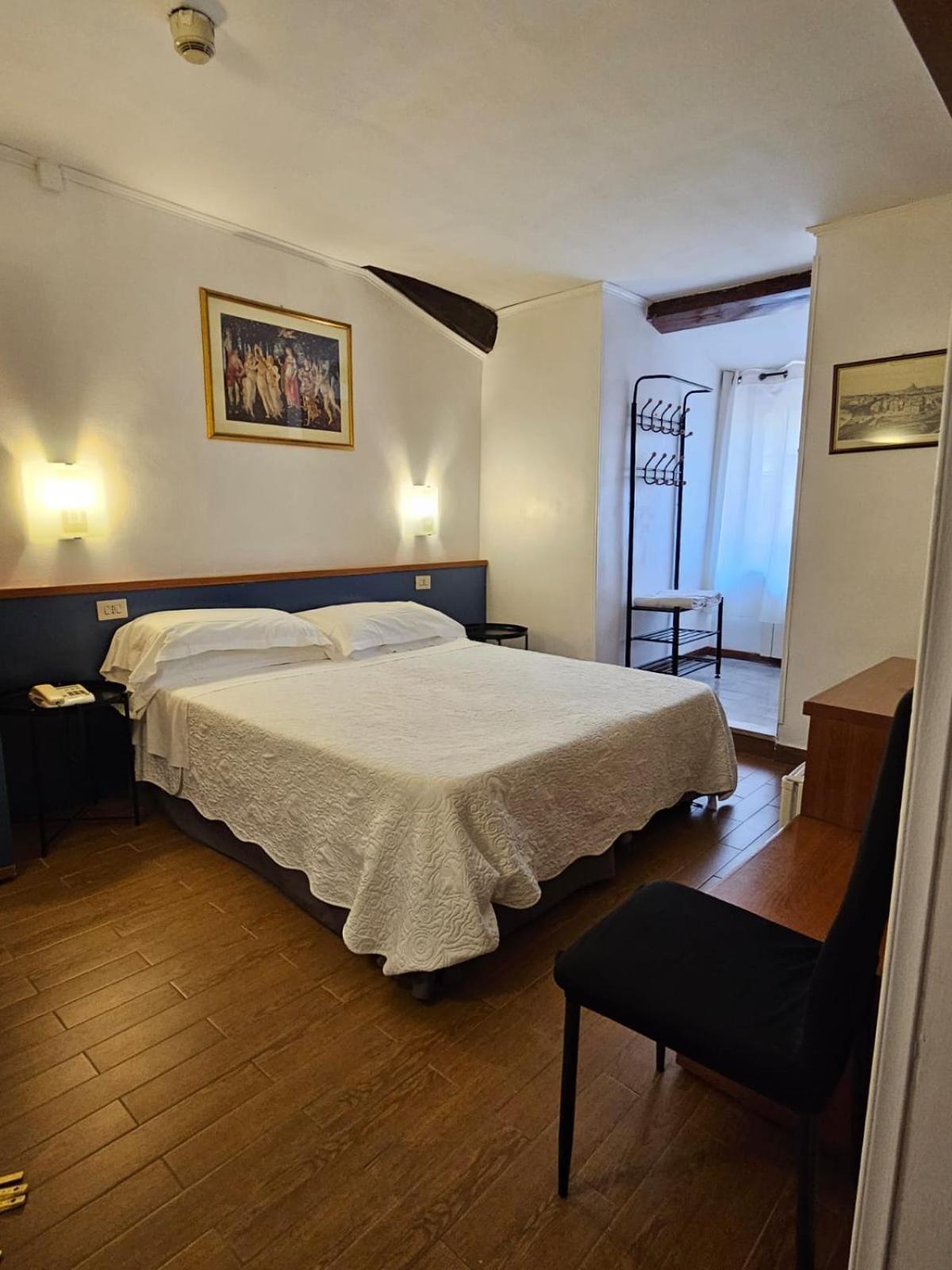 Hotel Julia