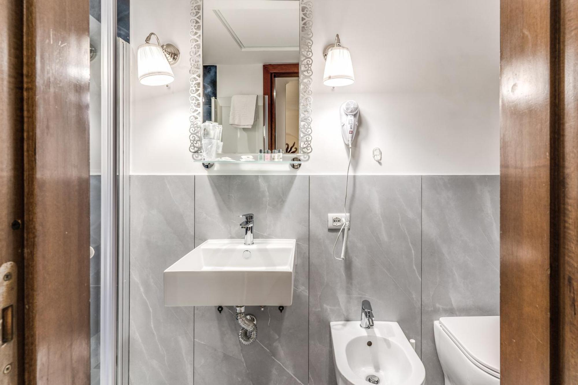 Hotel Santa Prassede Roma