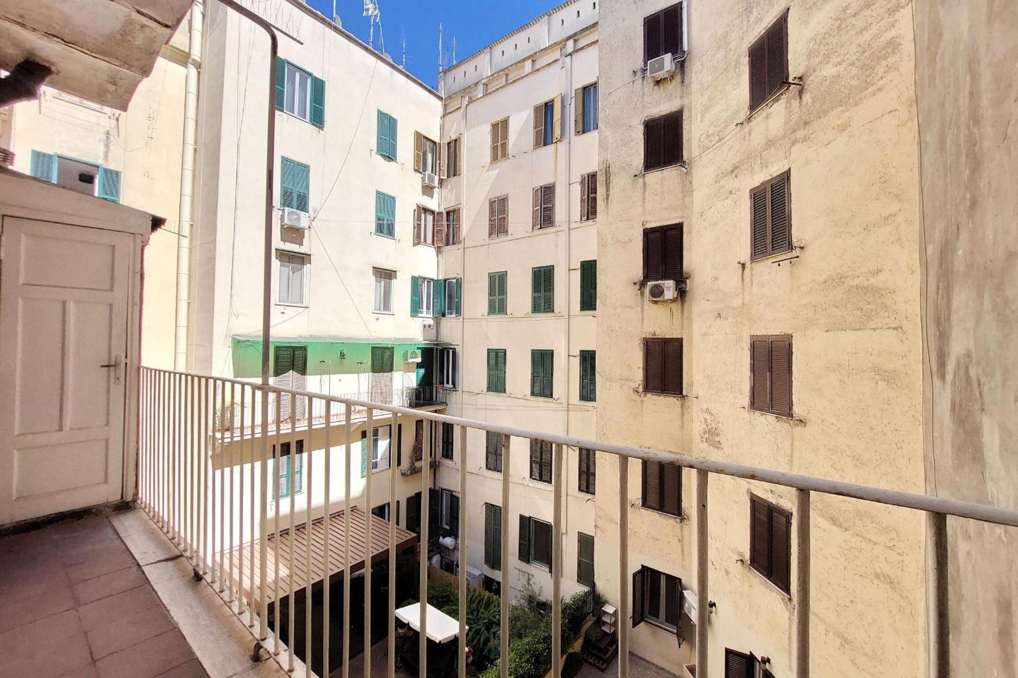 Apartment 1 Bd With Balcony San Giovanni By Halldis Rom