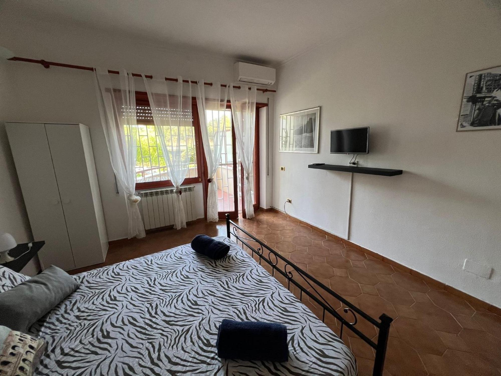 Paki House Luxury Roma
