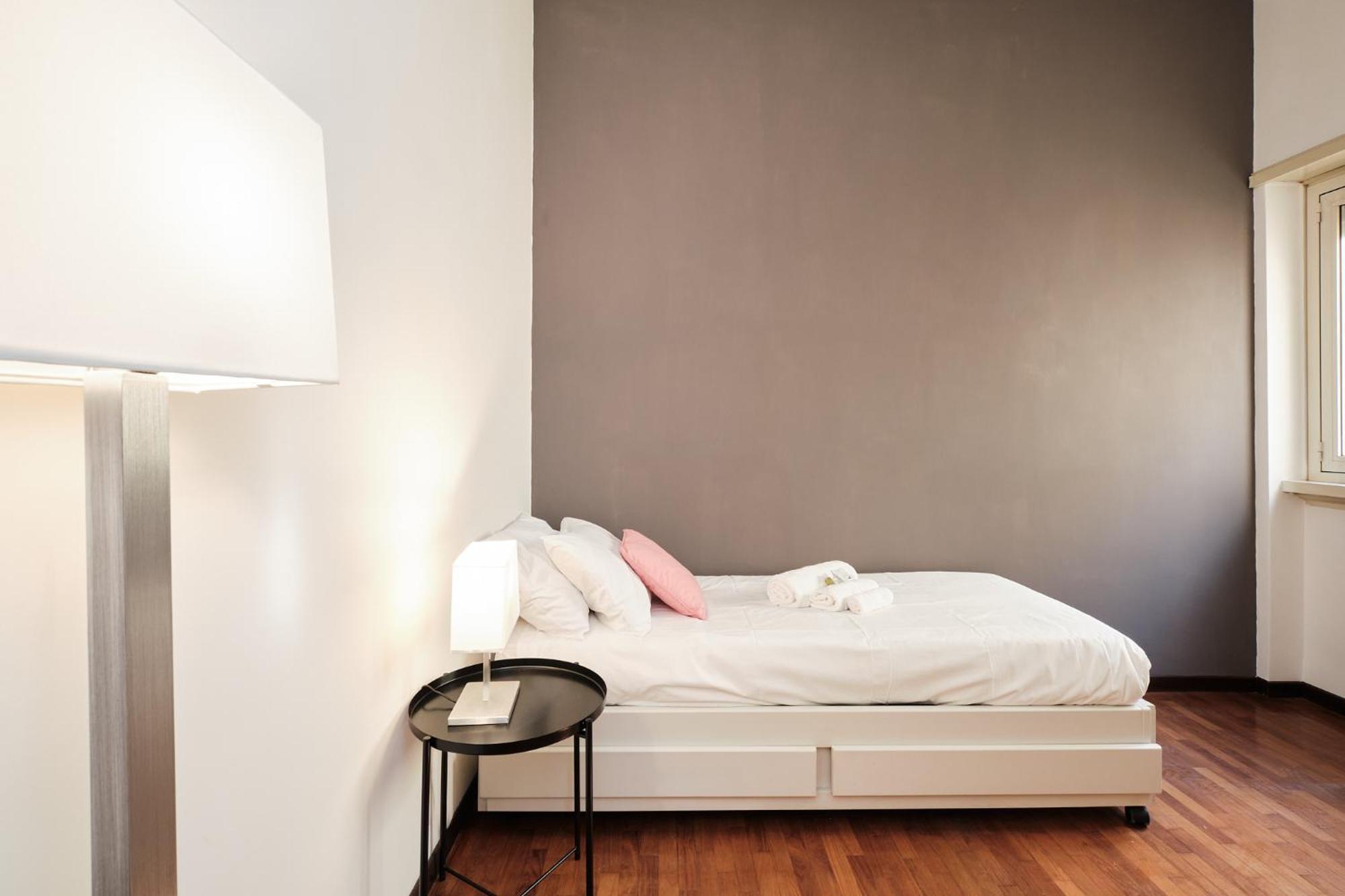 Elegante Con 3 Da Letto Vicino Il Centro Appartamento *