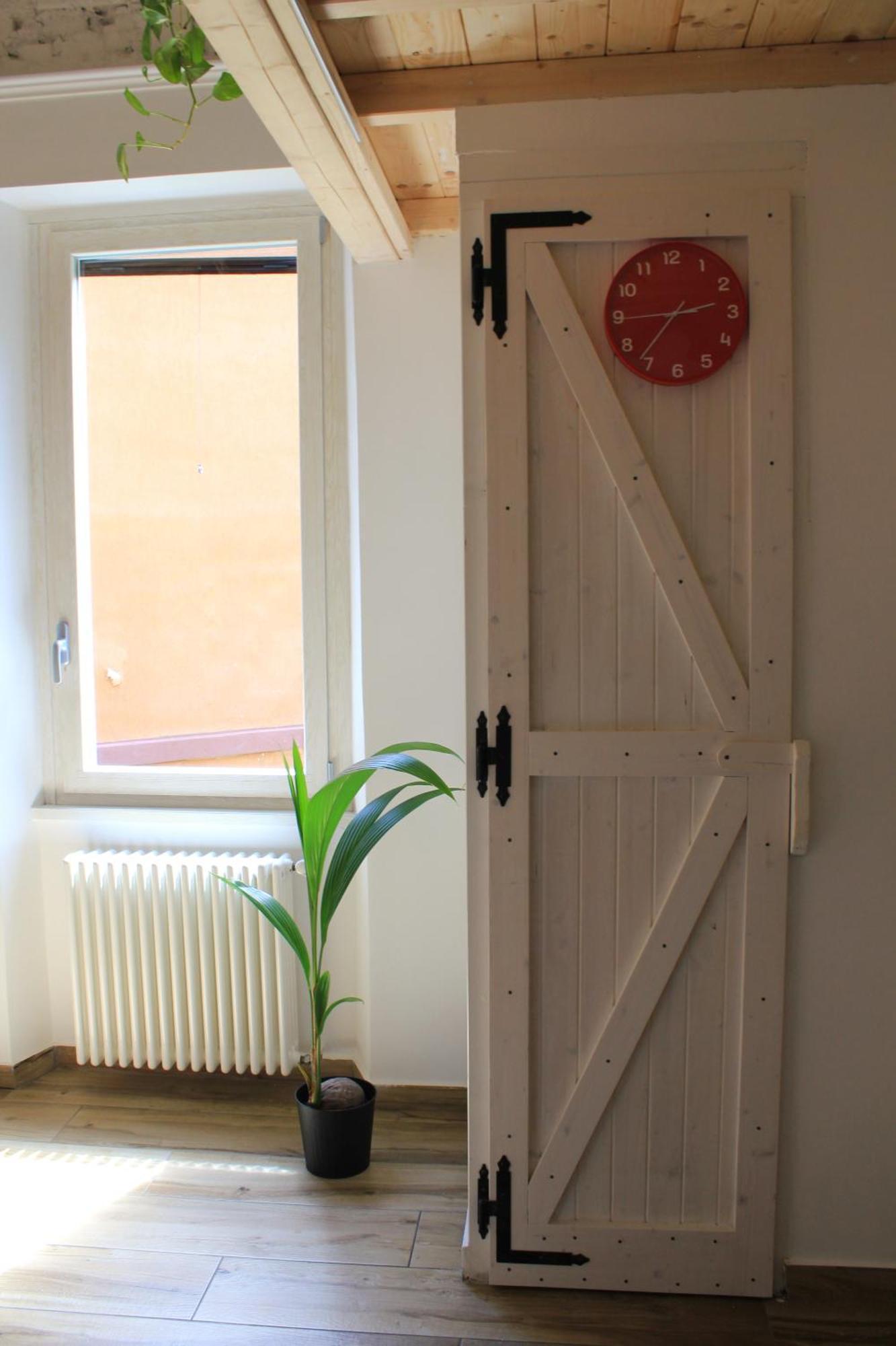 Leilighet Epirhome, Tra Colosseo E Porta Santa *