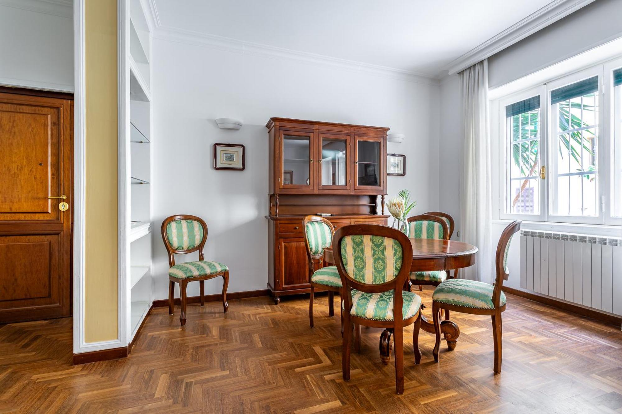Iflat Vatican Spacious With Terrace Apartamento