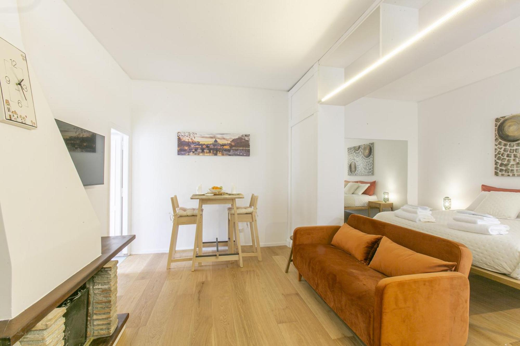 Attico Nel Cuore Di Con Box Privato Per Auto Apartamento Roma
