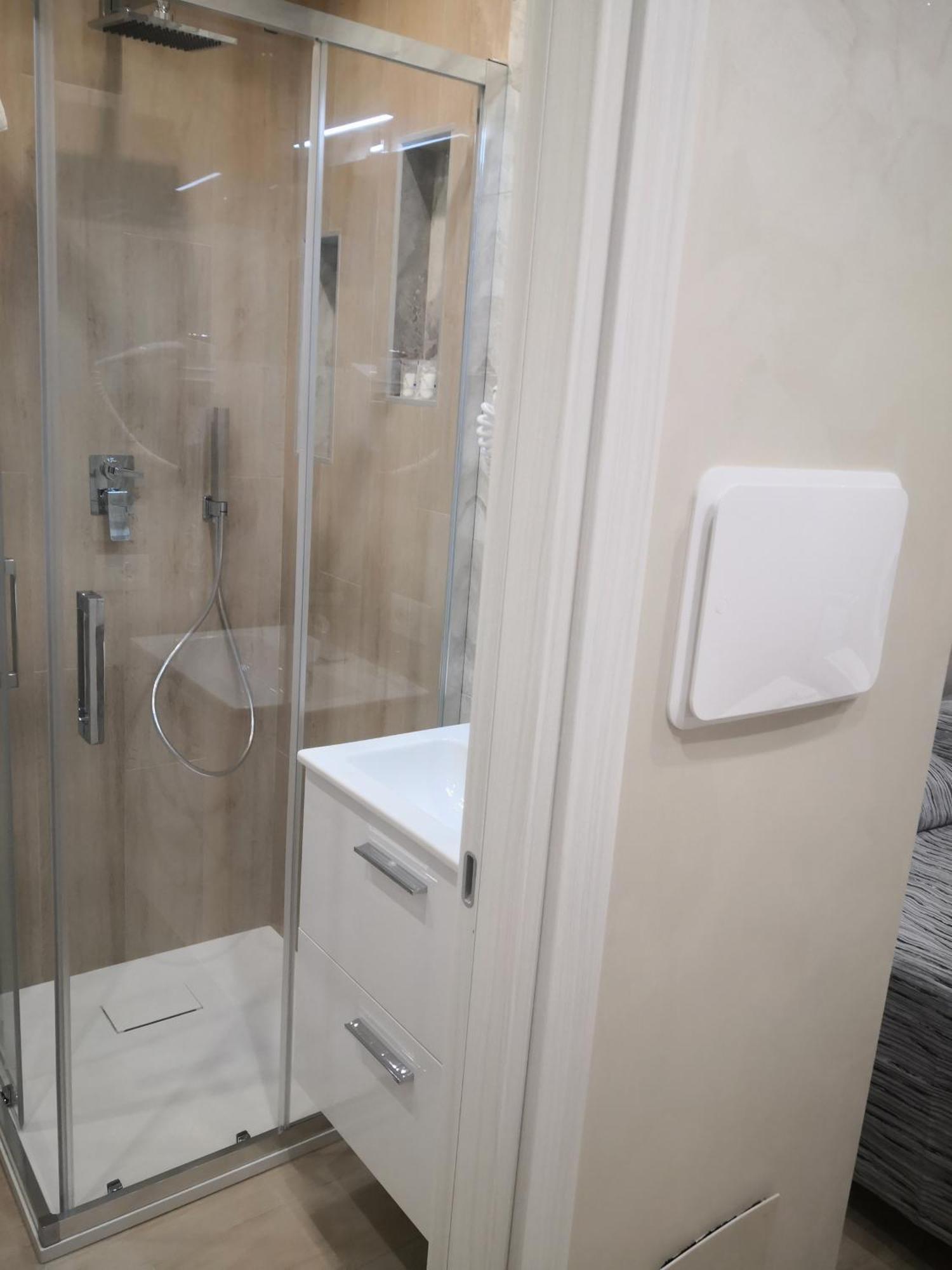 Quarto em Acomodações Particulares Gida Metro B Monti Tiburtini