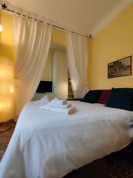 Vatican House Entire Two Bedrooms 2 Wi Fi A Portable One Appartamento