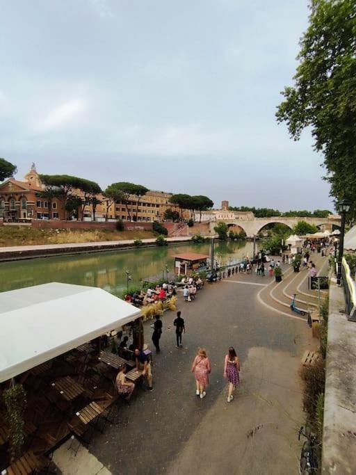 Vatican House Entire Two Bedrooms 2 Wi Fi A Portable One Appartamento *