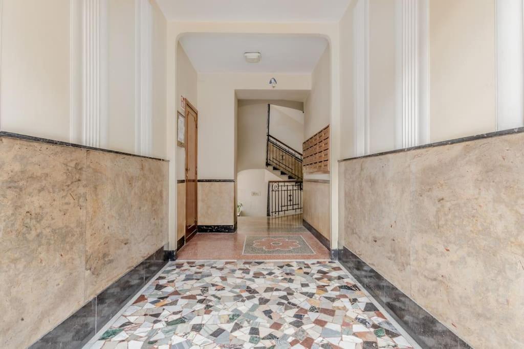 Vatican House Entire Two Bedrooms 2 Wi Fi A Portable One * Roma